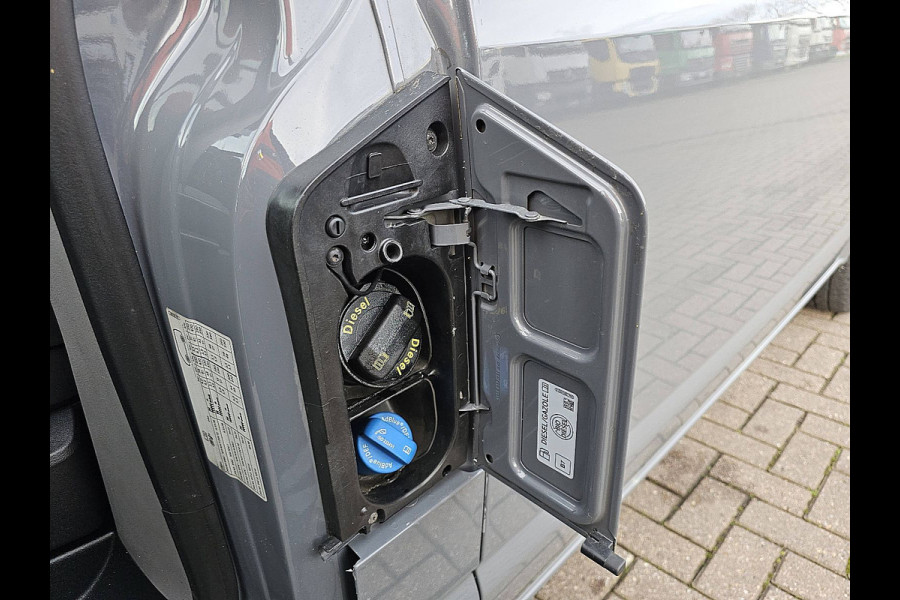 Volkswagen Transporter 2.0 TDI L2H1 Automaat Airco Achterdeuren 3 Zits Cruise Control Euro6 150 PK!