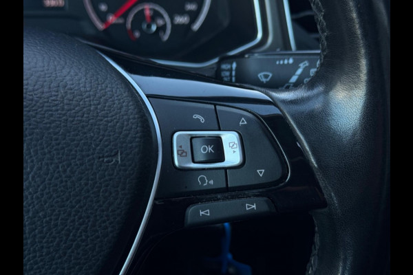 Volkswagen T-Roc 1.0 TSI Sport 11-2018 Full Pano/ACC/ECC/Camera