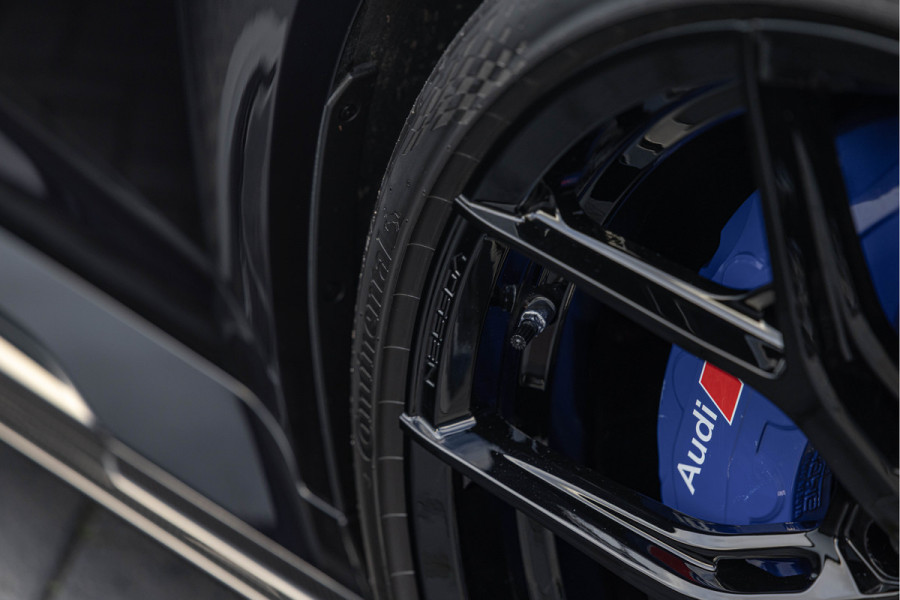 Audi RS6 Avant 4.0 TFSI 600pk Quattro Keramisch B&O Urban Dynamic+ HuD