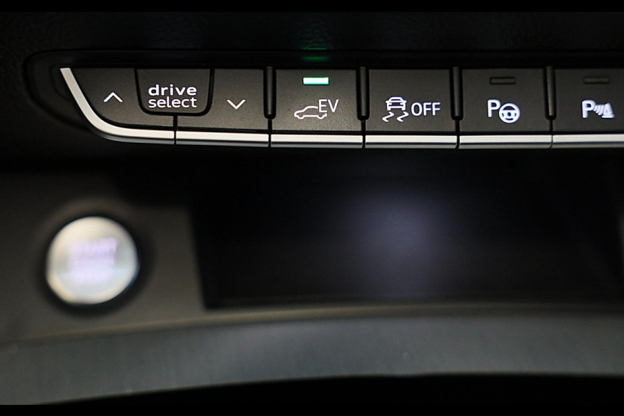 Audi Q5 Sportback 55 TFSI e Quattro SQ5 Look / Acc / 360 Camera / Navi / Lane Assist / Virtual Cockpit / Open Pano / Led / 22 Inch