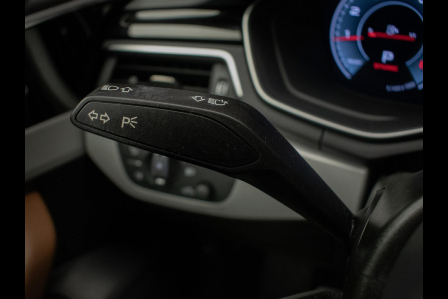 Audi A4 Limousine 35 TFSI Business Edition Sport (APPLE CARPLAY,NAVI,LED,STOEL/STUURVERWARMING,DIGITAL COCKPIT,LEDER,LM VELGEN)