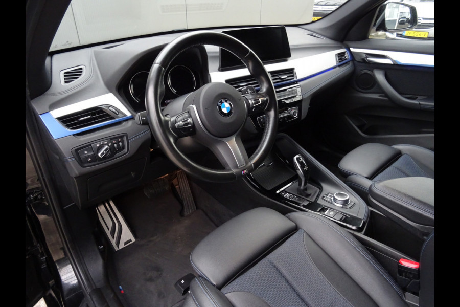 BMW X1 sDrive18i High Executive * M-PAKKET * 20 INCH * HEAD-UP * DEALER ONDERH. !!