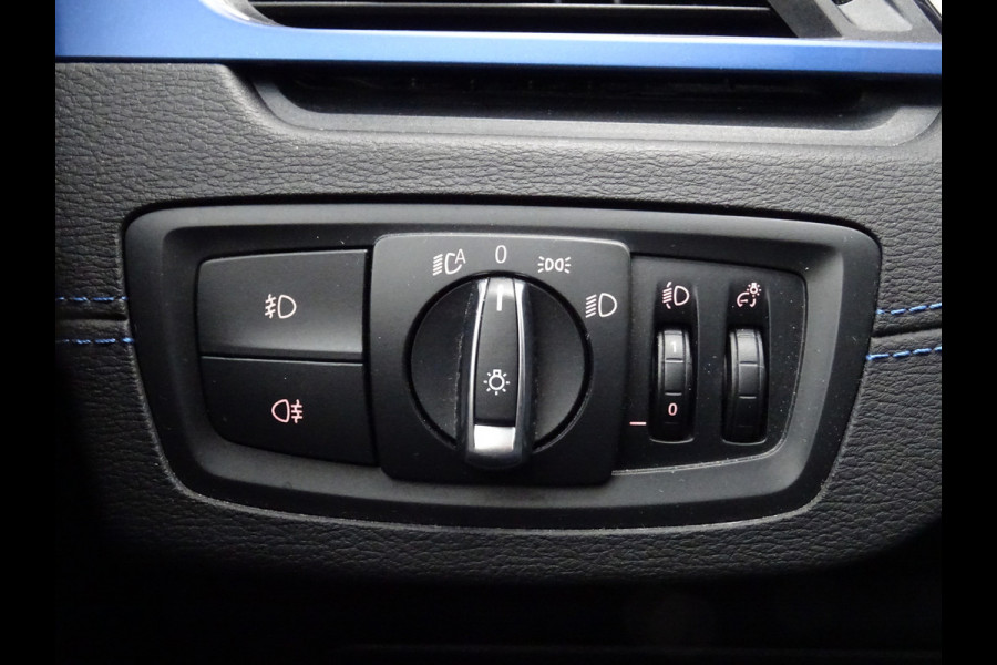 BMW X1 sDrive18i High Executive * M-PAKKET * 20 INCH * HEAD-UP * DEALER ONDERH. !!