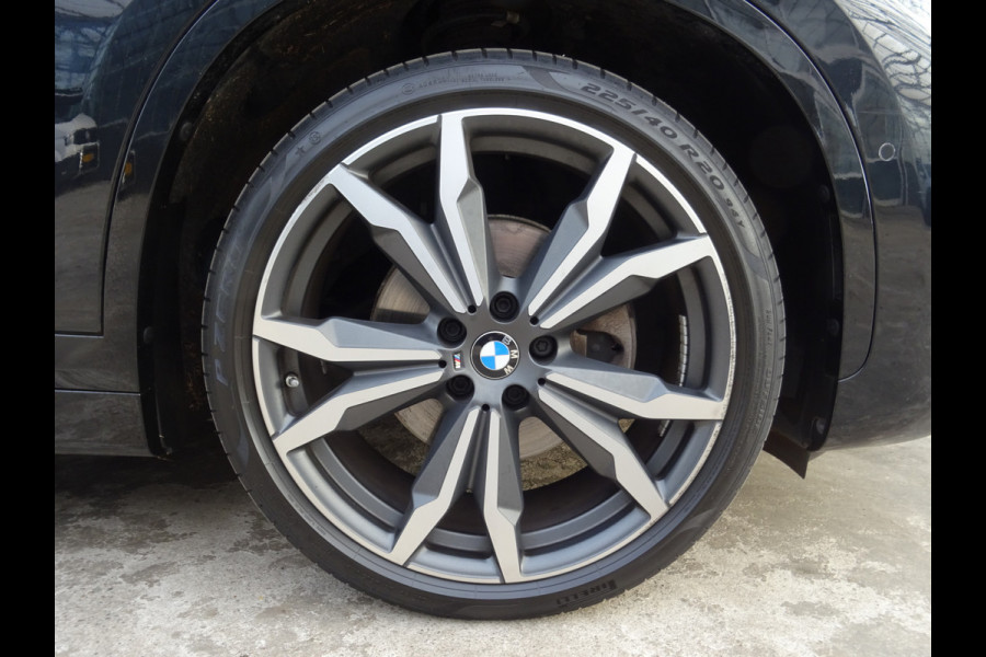 BMW X1 sDrive18i High Executive * M-PAKKET * 20 INCH * HEAD-UP * DEALER ONDERH. !!