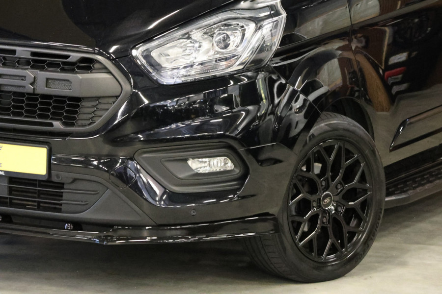 Ford Transit Custom 300 2.0 TDCI L2H1 170 PK Limited DC | CarPlay | Camera | Navigatie | L+R Schuifdeur | Stoelverwarming | Trekhaak | DAB | PDC V+A | MF Stuur | Dubbel Cabine | 5-Zitter | Nieuwe APK | Dealer onderhouden