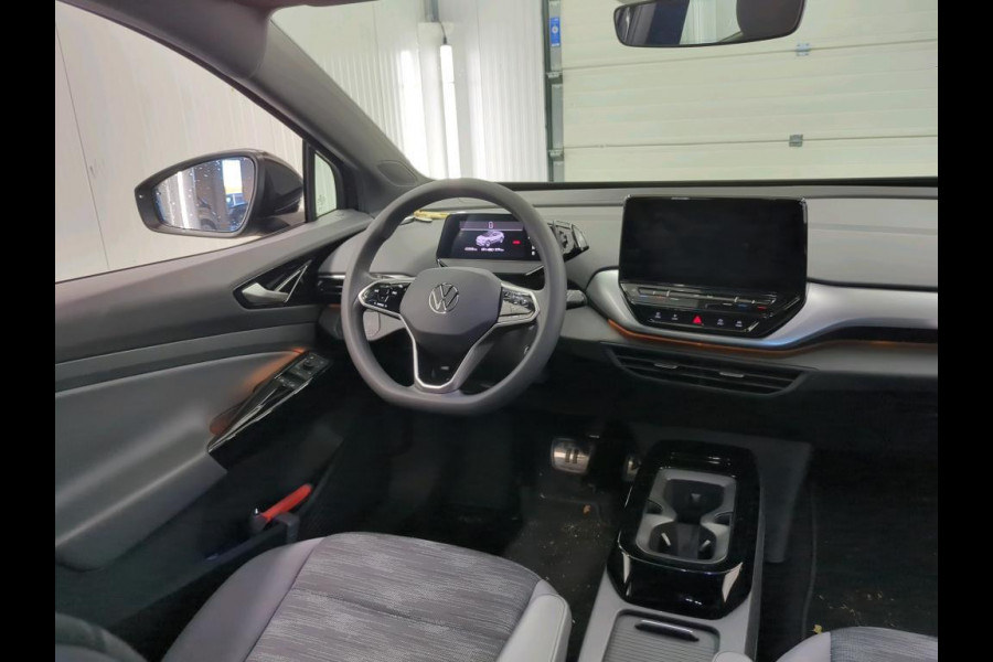 Volkswagen ID.4 Pro 77 kWh Airco ECC Navi Carplay Adaptive Cruise Control PDC VA 19" LM Velgen Ambiente verlichting
