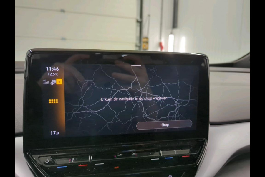 Volkswagen ID.4 Pro 77 kWh Airco ECC Navi Carplay Adaptive Cruise Control PDC VA 19" LM Velgen Ambiente verlichting