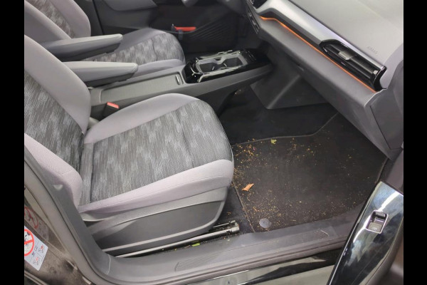 Volkswagen ID.4 Pro 77 kWh Airco ECC Navi Carplay Adaptive Cruise Control PDC VA 19" LM Velgen Ambiente verlichting