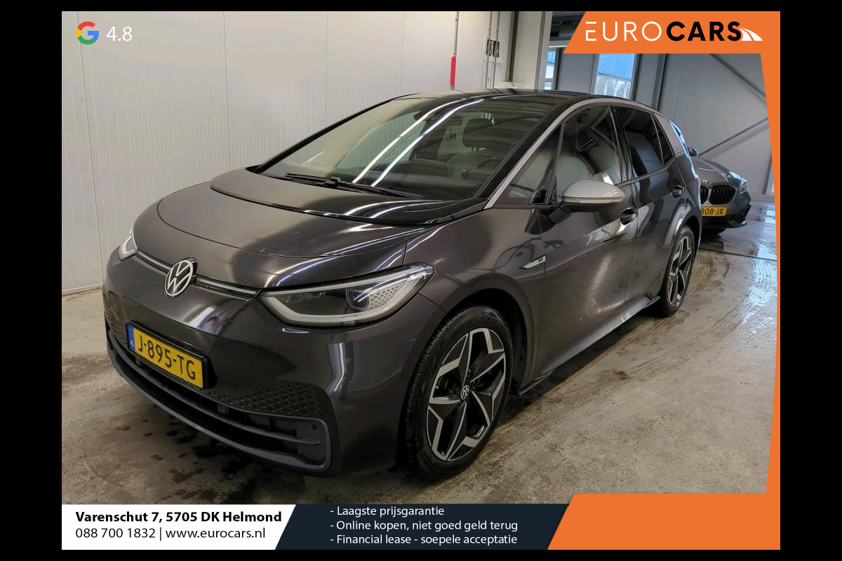 Volkswagen ID.3 First Plus 58 kWh Navigatie Apple Carplay/Android Auto Adaptive Cruise Control Camera Parkeersensoren Stoel- en stuurverwarming Lichtmetalen velgen Climate Control