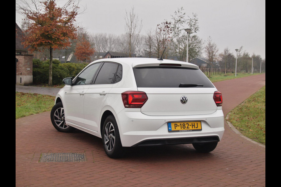 Volkswagen Polo 1.0 JOIN | Cruise Control | Parkeersensoren | Stoelverwarming | Navigatie |