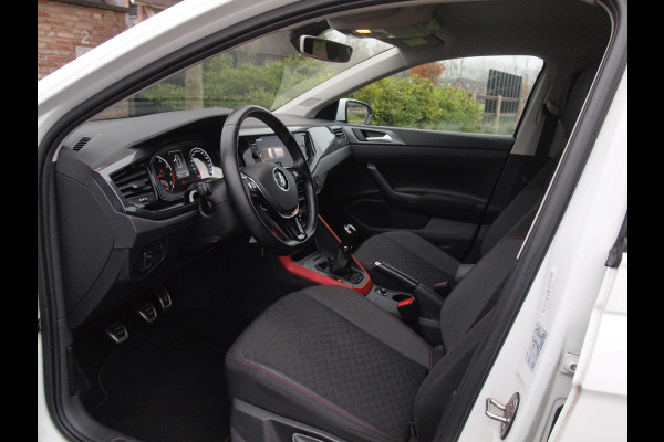 Volkswagen Polo 1.0 JOIN | Cruise Control | Parkeersensoren | Stoelverwarming | Navigatie |