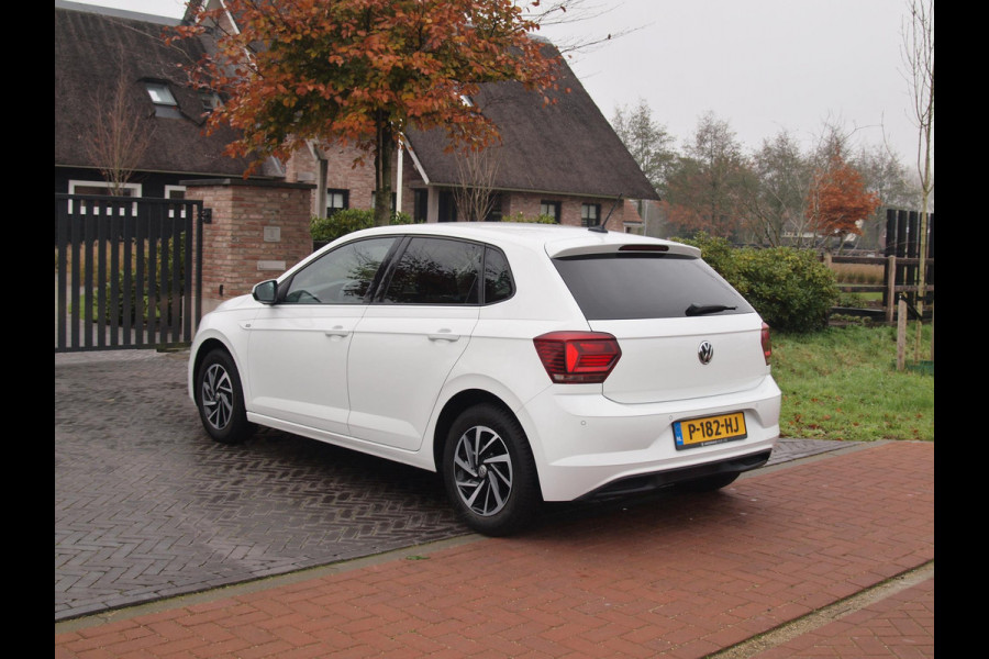 Volkswagen Polo 1.0 JOIN | Cruise Control | Parkeersensoren | Stoelverwarming | Navigatie |