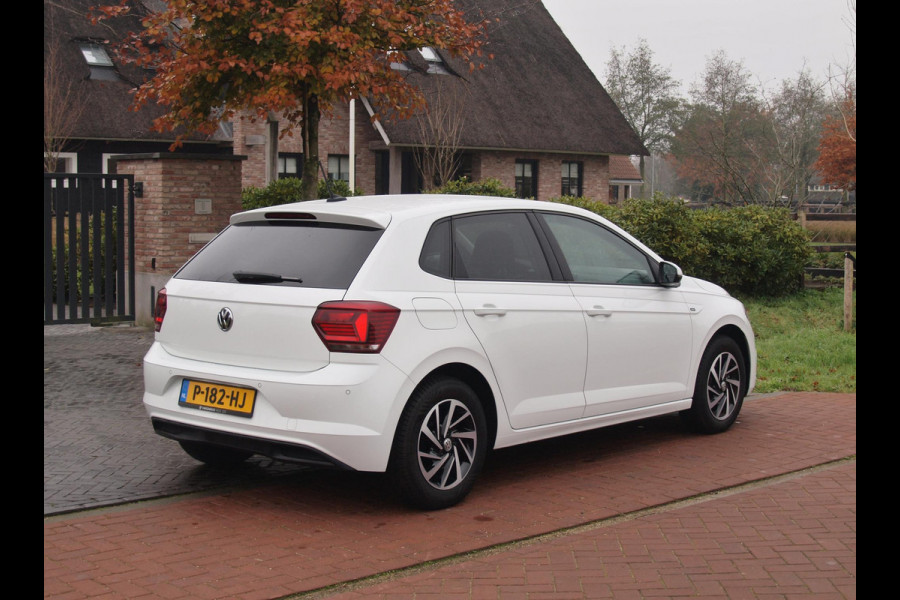 Volkswagen Polo 1.0 JOIN | Cruise Control | Parkeersensoren | Stoelverwarming | Navigatie |