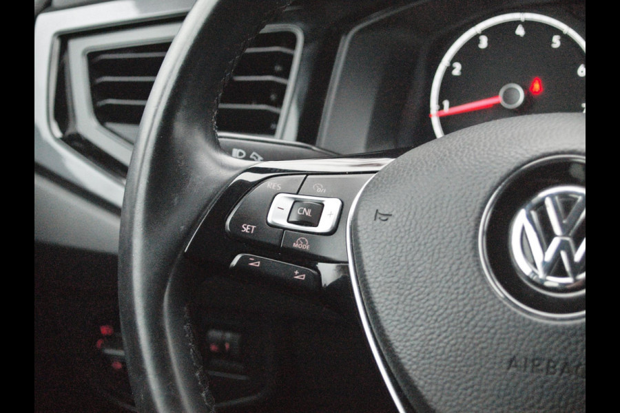 Volkswagen Polo 1.0 JOIN | Cruise Control | Parkeersensoren | Stoelverwarming | Navigatie |