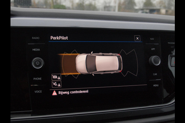 Volkswagen Polo 1.0 JOIN | Cruise Control | Parkeersensoren | Stoelverwarming | Navigatie |