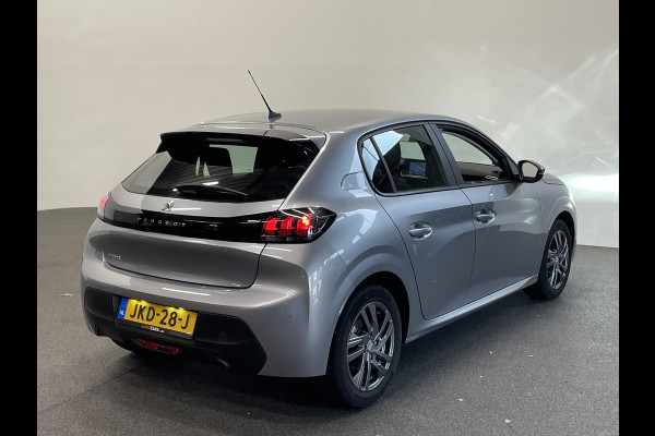 Peugeot 208 1.2 PureTech 100pk Active Pack | Navigatie | Apple Carplay/Android Auto | Parkeersensoren achter | Cruise Control | Airco | Lichtmetalen velgen