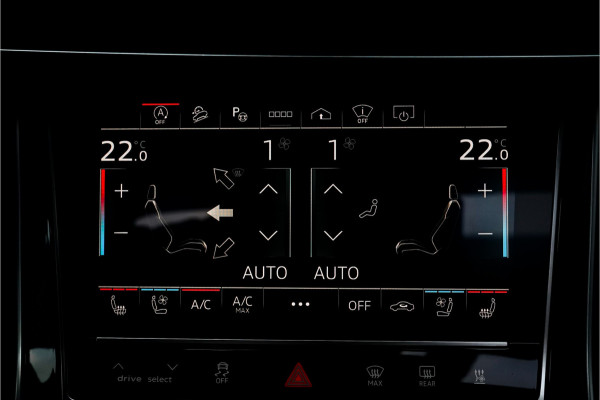 Audi Q8 4.0 TFSI RS Q8 Quattro Dynamic+ Keramisch Pano B&O Trekhaak Alcantara 23"