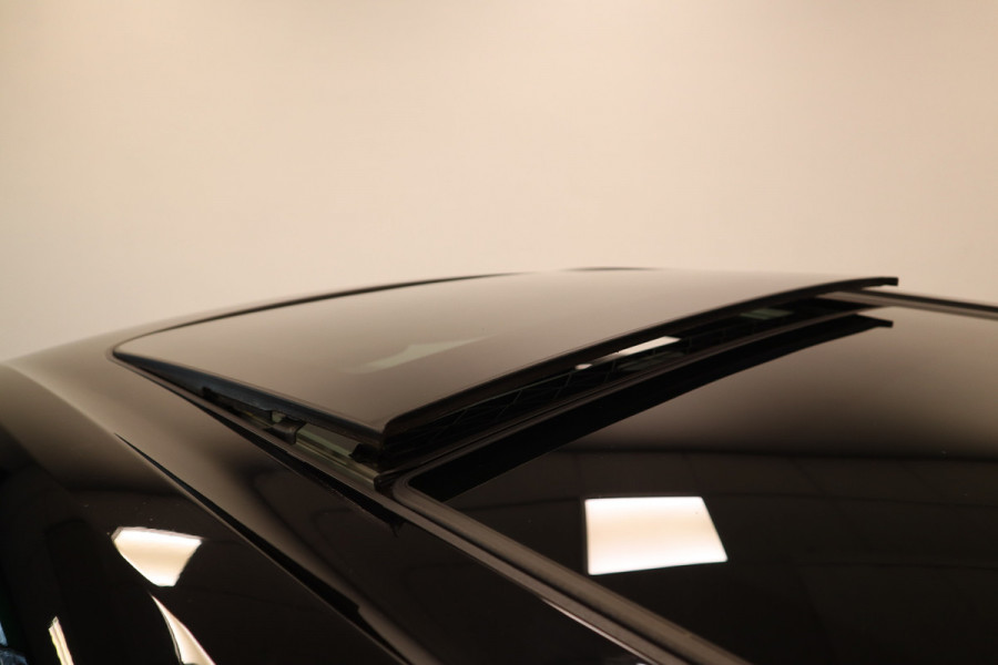 MINI Clubman 1.5 Cooper Business Edition Cruise/Climate panoramadak Navi Luxe Leder 24 maanden garantie mogelijk (*vraag naar de voorwaarden)