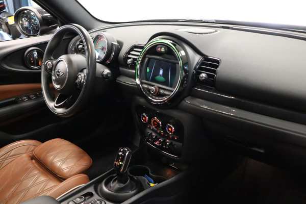 MINI Clubman 1.5 Cooper Business Edition Cruise/Climate panoramadak Navi Luxe Leder 24 maanden garantie mogelijk (*vraag naar de voorwaarden)