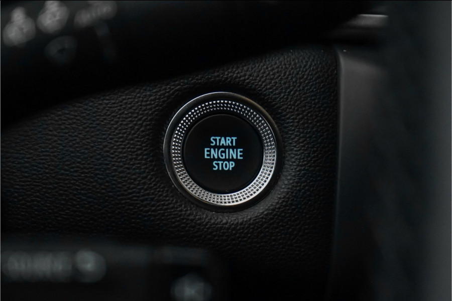 Renault Captur 1.6 E-Tech Plug-in Hybrid 160 Intens Navi ACC Parkeerhulp Camera 17"