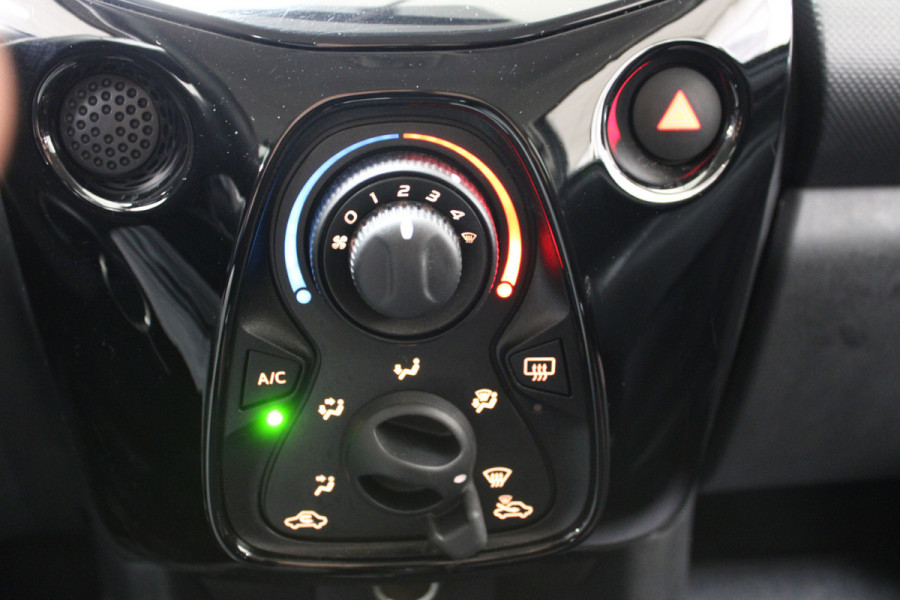 Citroën C1 1.0 VTi Feel Camera|Cruise|Carplay