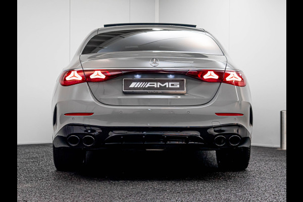 Mercedes-Benz E-Klasse E 300 e 4MATIC AMG Line Advanced Plus | Pano
