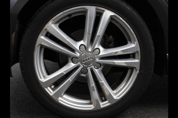 Audi A3 Sportback 1.5 TFSI CNG Automaat S-Line | Navigatie | Parkeersensoren achter | Cruise Control | Stoelverwarming | 18"Lichtmetalen velgen | Ledverlichting | Climate Control