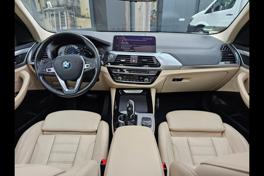 BMW X3 xDrive20i High Executive | Automaat | Pano | Leder | Elek. klep | Camera | LED | Stoelverwarming | Navi |