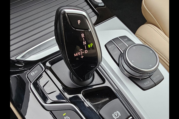 BMW X3 xDrive20i High Executive | Automaat | Pano | Leder | Elek. klep | Camera | LED | Stoelverwarming | Navi |