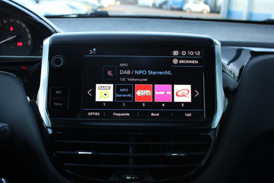 Peugeot 208 1.2 PureTech Blue Lion | Dealeronderhouden! | Distributieriem Vervangen | Cruise Control | Navigatie | Airco |