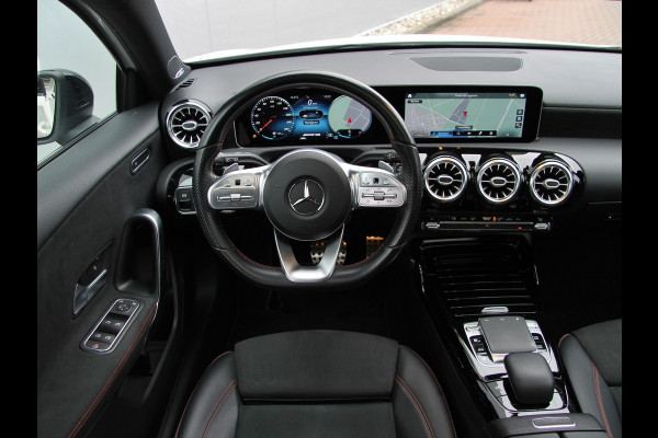 Mercedes-Benz A-Klasse A35 AMG 306pk 4MATIC | Pano | Burmester KOPIE 1 NIET verwijderen