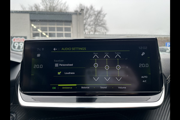 Peugeot 208 1.2 PureTech GT-Line CLIMA / CRUISE / PANO / 3D / CAMERA