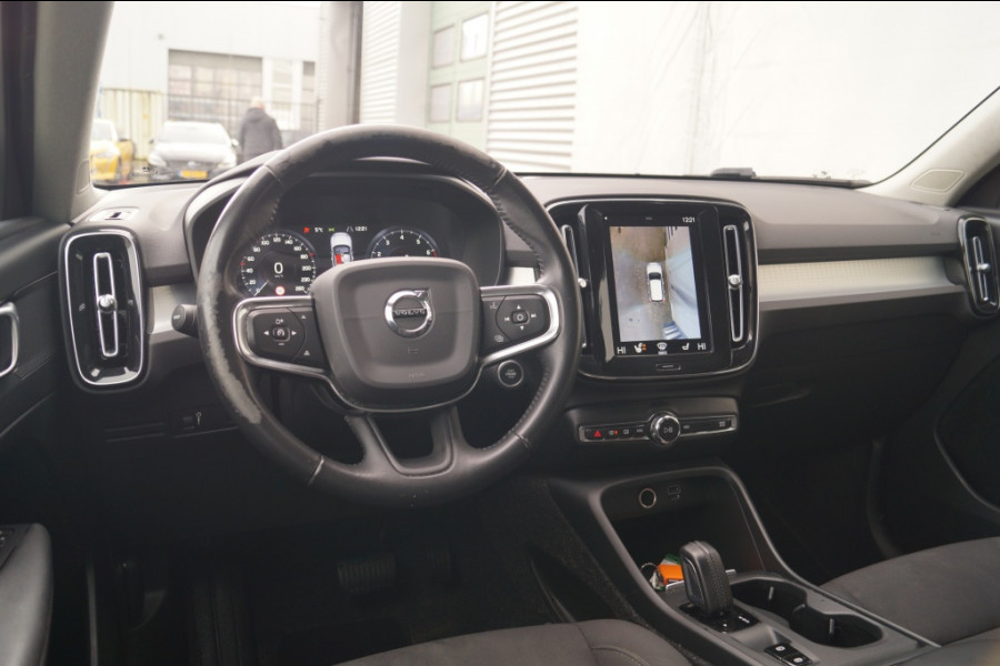 Volvo XC40 1.5 T3 163pk Automaat Business Pro -NAVI-ECC-CAM-