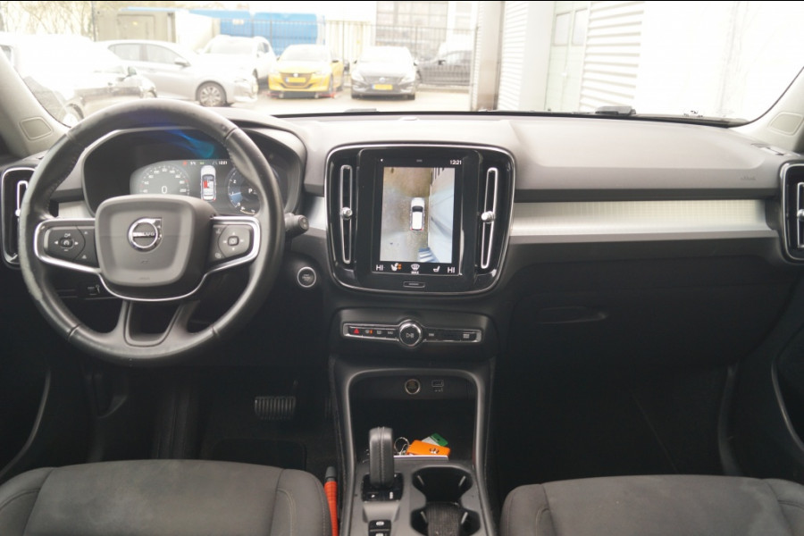 Volvo XC40 1.5 T3 163pk Automaat Business Pro -NAVI-ECC-CAM-