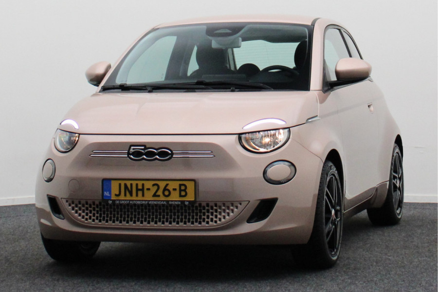 Fiat 500 Icon 42 kWh Climate, Cruise, Apple Carplay, DAB, Elektrisch Pakket, Rijstrooksensor, 16''