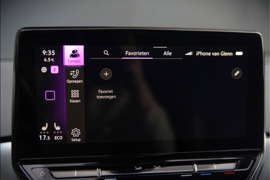 Volkswagen ID.4 First 77 kWh | Stoelverwarming | Stuurverwarming | Trekhaak | Warmtepomp | Adaptive Cruise Control | Navigatie | Apple Carplay | Keyless | Camera | Parkersensoren |