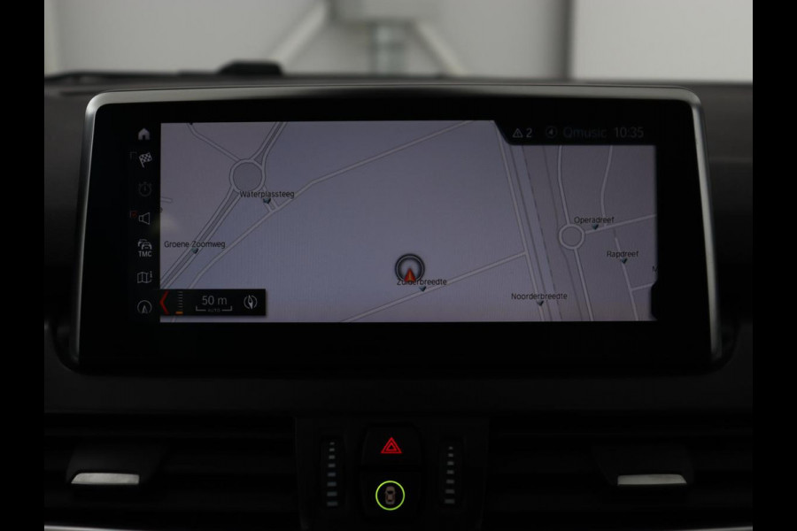 BMW 2 Serie Active Tourer 225xe iPerformance Luxury Line | Panoramadak | Leder  | Head-Up | Camera | Keyless | Navigatie | Park Assist | Adaptief LED | PHEV | Plug In