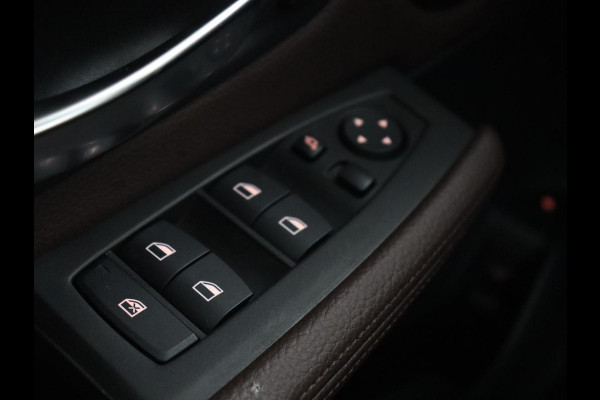 BMW 2 Serie Active Tourer 225xe iPerformance Luxury Line | Panoramadak | Leder  | Head-Up | Camera | Keyless | Navigatie | Park Assist | Adaptief LED | PHEV | Plug In