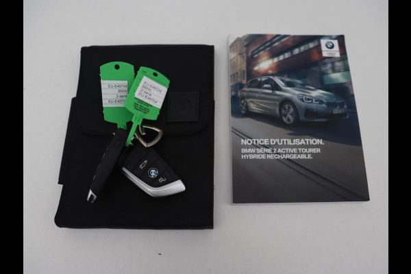 BMW 2 Serie Active Tourer 225xe iPerformance Luxury Line | Panoramadak | Leder  | Head-Up | Camera | Keyless | Navigatie | Park Assist | Adaptief LED | PHEV | Plug In