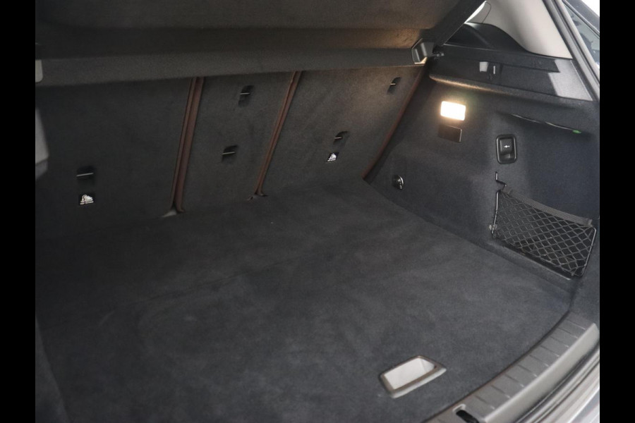 BMW 2 Serie Active Tourer 225xe iPerformance Luxury Line | Panoramadak | Leder  | Head-Up | Camera | Keyless | Navigatie | Park Assist | Adaptief LED | PHEV | Plug In