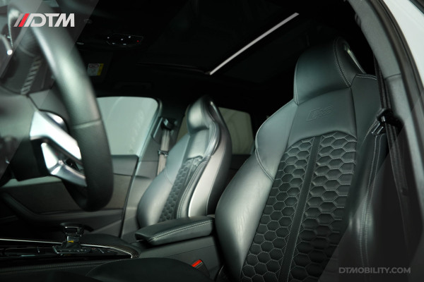 Audi RS4 Avant 2.9TFSI Quattro | Keramisch | B&O | Panorama | Carbon