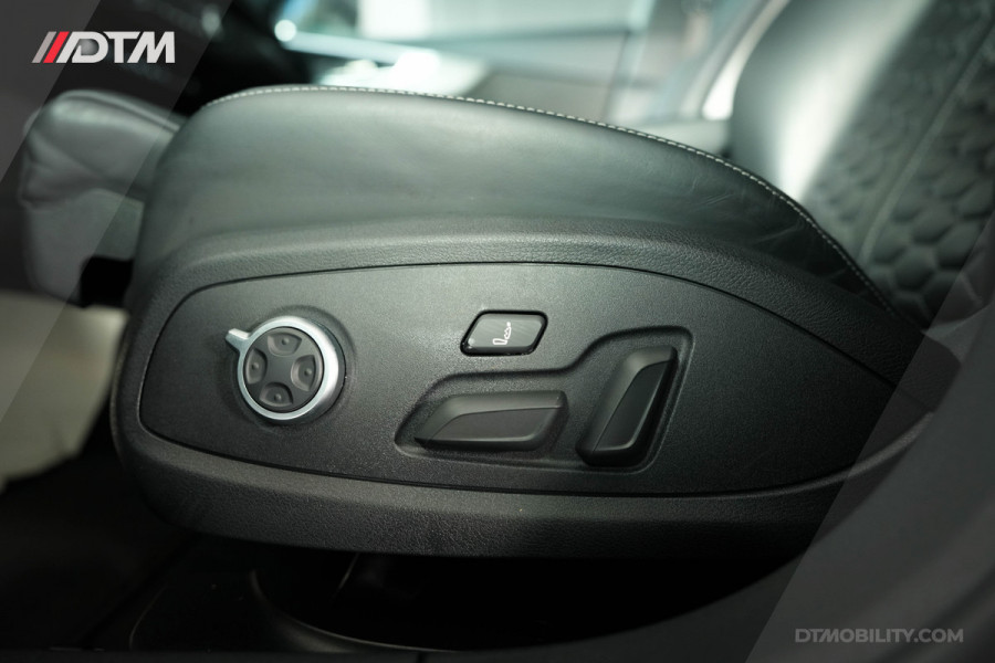 Audi RS4 Avant 2.9TFSI Quattro | Keramisch | B&O | Panorama | Carbon