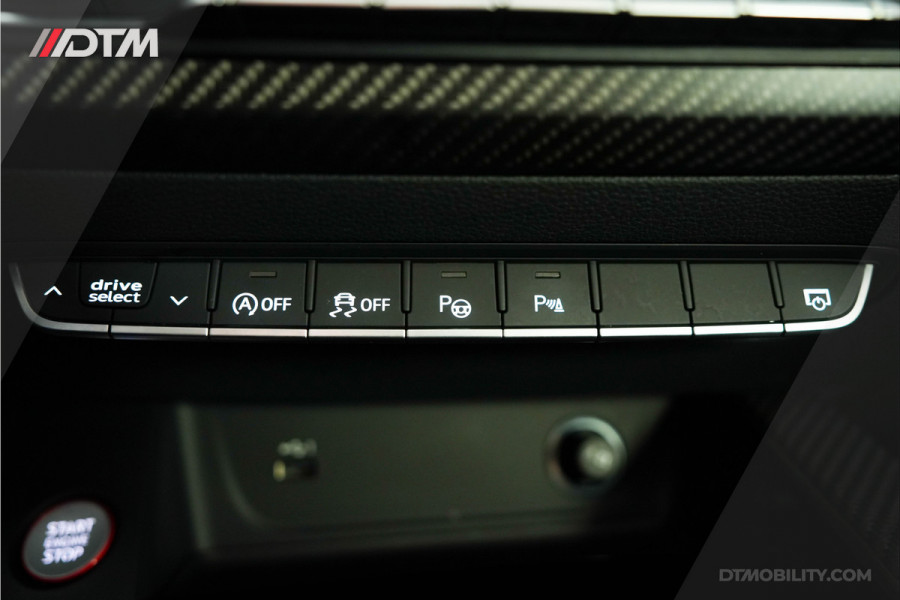 Audi RS4 Avant 2.9TFSI Quattro | Keramisch | B&O | Panorama | Carbon