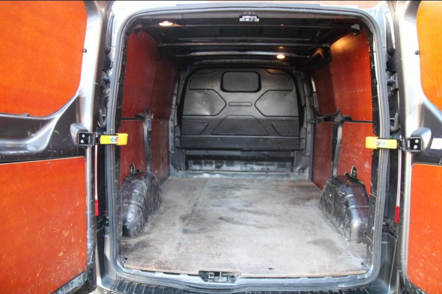 Ford Transit Custom 320 2.0 TDCI 130PK Automaat L1H1 Trend / Trekhaak / Sync 3 app connect