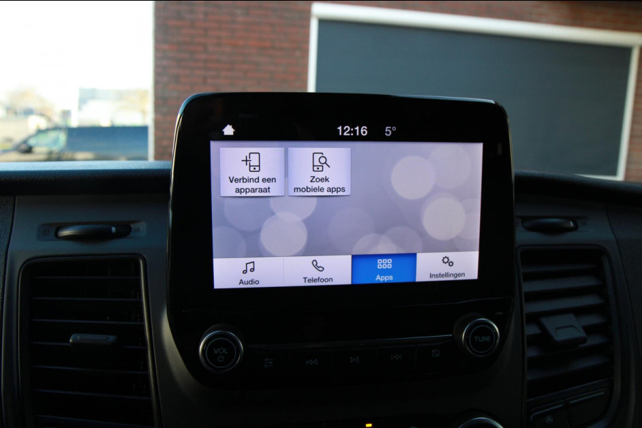 Ford Transit Custom 320 2.0 TDCI 130PK Automaat L1H1 Trend / Trekhaak / Sync 3 app connect