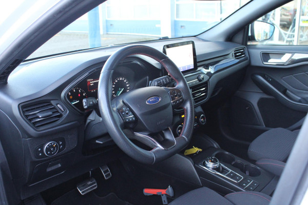 Ford FOCUS Wagon 1.5 EcoBoost ST Line Business | Stoel + Stuurverwarming | B&O Audio | Adaptive Cruise Control | Navigatie | BLIS | Parkeersensoren |