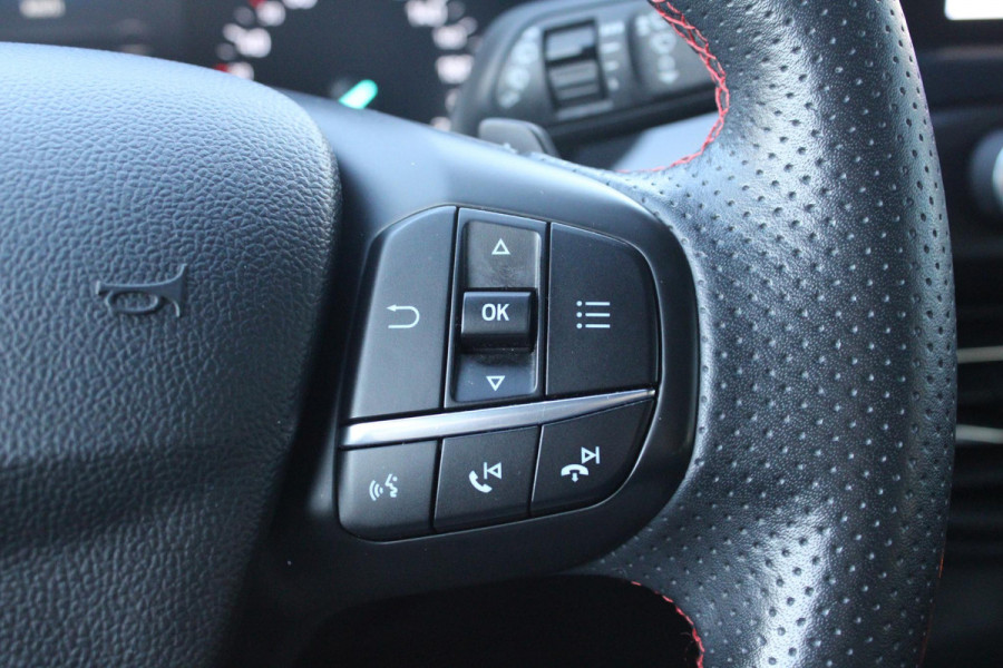 Ford FOCUS Wagon 1.5 EcoBoost ST Line Business | Stoel + Stuurverwarming | B&O Audio | Adaptive Cruise Control | Navigatie | BLIS | Parkeersensoren |