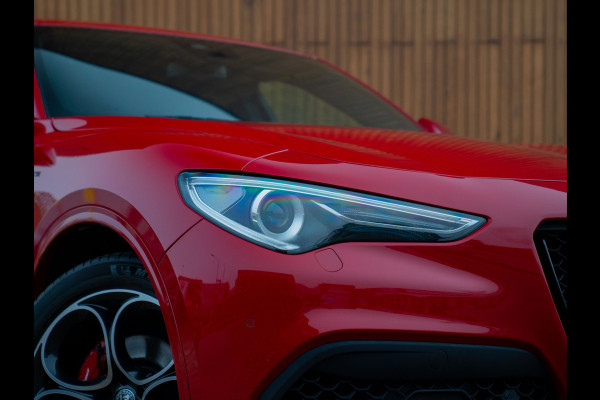 Alfa Romeo Stelvio 2.0T AWD Veloce 320pk | Harman/Kardon | Adapt. cruise | 20 inch