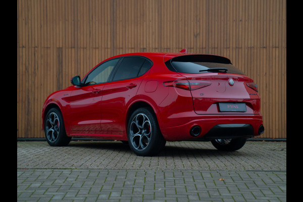 Alfa Romeo Stelvio 2.0T AWD Veloce 320pk | Harman/Kardon | Adapt. cruise | 20 inch