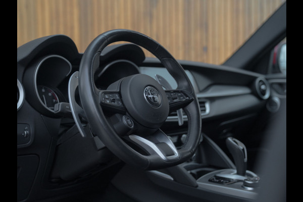 Alfa Romeo Stelvio 2.0T AWD Veloce 320pk | Harman/Kardon | Adapt. cruise | 20 inch